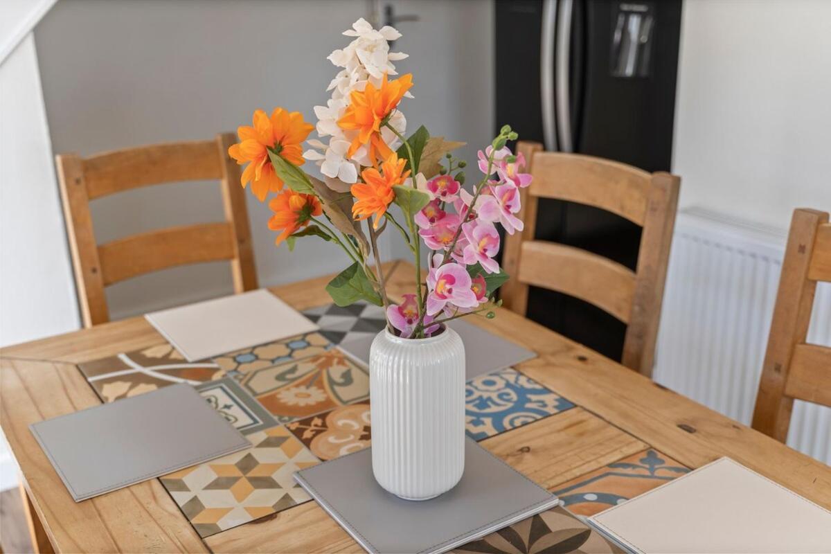 Heart Of Acton - Long - Perfect For Groups *