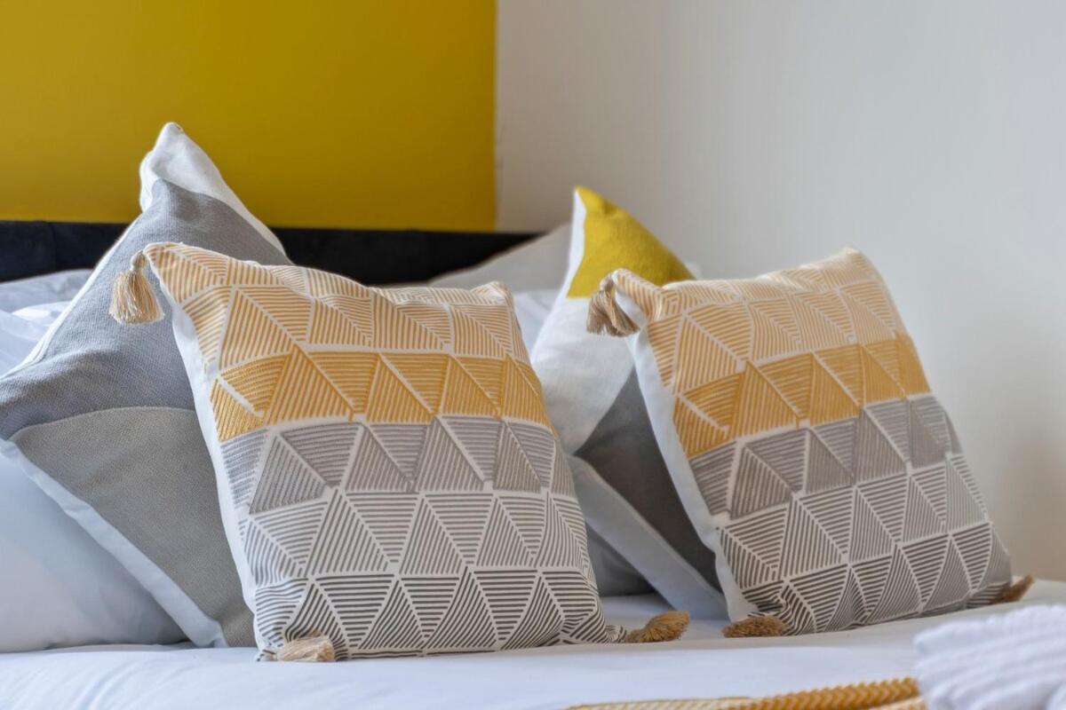 Heart Of Acton - Long - Perfect For Groups Appartement *
